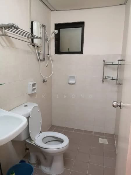 Condominium for Sale at Sri Putramas - JK Leong - Bathroom - PropertyGuru.com.my