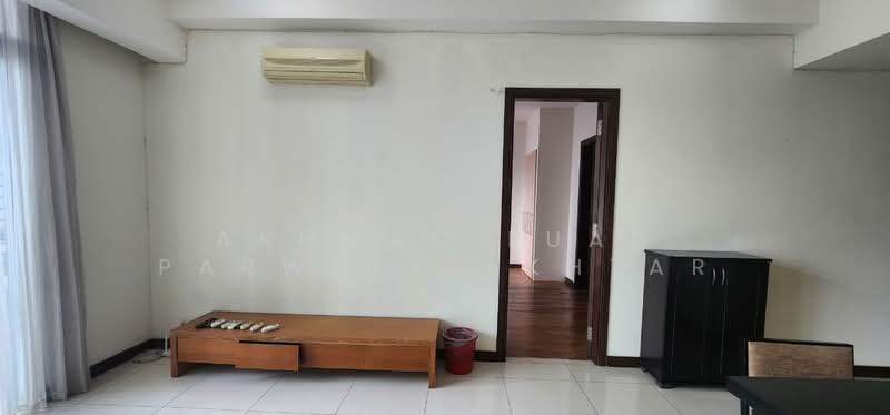 Kondominium untuk Disewa di Hampshire Residences - Akhmad Fuad Parwalz Akhtar - Living Room - PropertyGuru.com.my