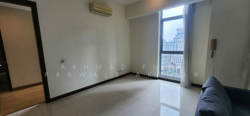 Kondominium untuk Disewa di Hampshire Residences - Akhmad Fuad Parwalz Akhtar - Living Room - PropertyGuru.com.my