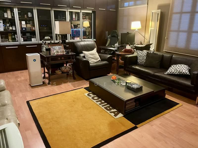 Pangsapuri untuk Dijual di 16 Taman U-Thant - Sie Yuen Li - Living Room - PropertyGuru.com.my