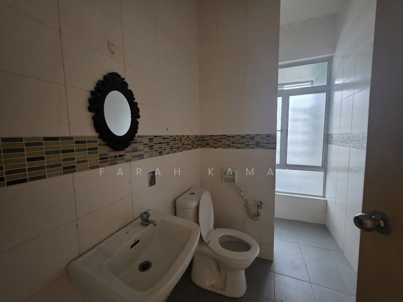 Rumah Teres 2 Tingkat untuk Dijual di Sierra Ukay (Ampang) - Farah Kamal - Bathroom - PropertyGuru.com.my