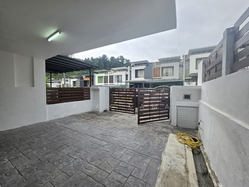 Rumah Teres 2 Tingkat untuk Dijual di Sierra Ukay (Ampang) - Farah Kamal - Exterior - PropertyGuru.com.my