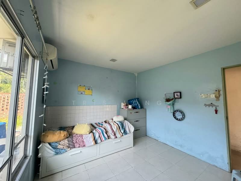 Rumah Banglo untuk Dijual di Rawang (Selangor) - Tris Jong - Bedroom - PropertyGuru.com.my