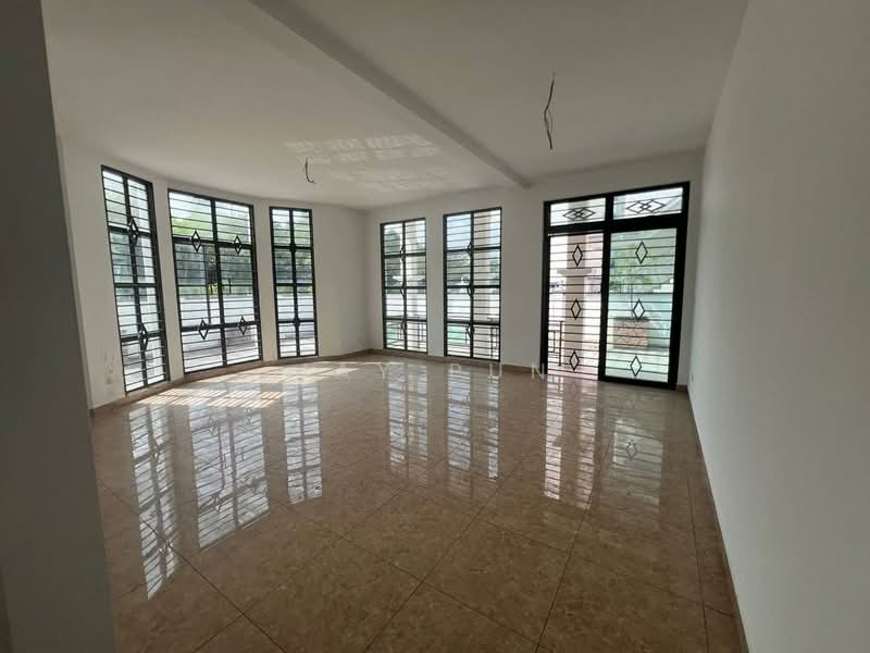 Rumah Banglo untuk Dijual di Johor Bahru (Johor) - Jay Pun - Living Room - PropertyGuru.com.my