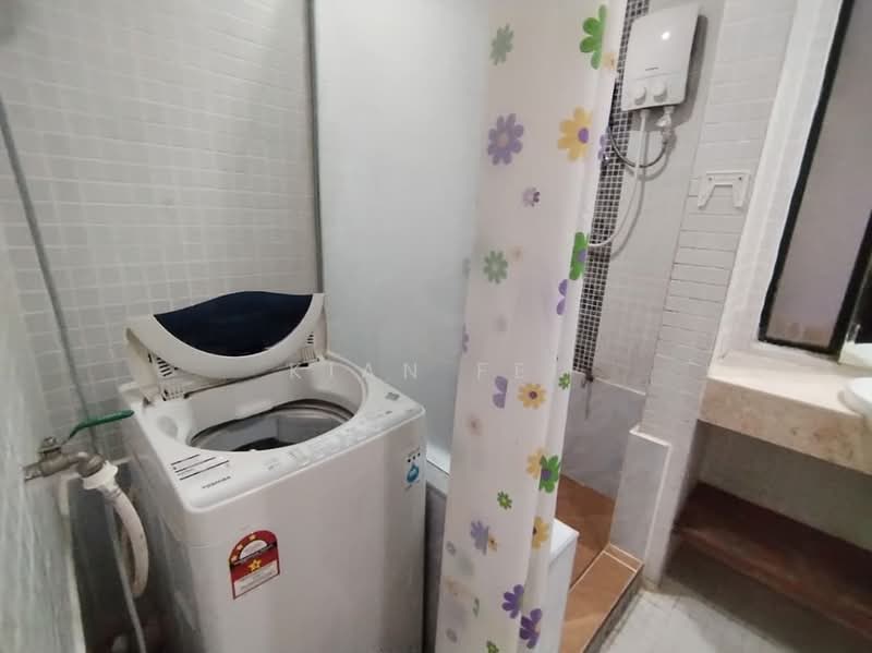 Condominium for Rent at 10 Semantan Suites - Kian Fei - Bathroom - PropertyGuru.com.my