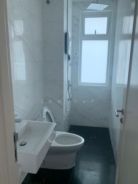 Service Residence for Rent at TriTower Residence @ Johor Bahru Sentral - Sam Yap - Bathroom - PropertyGuru.com.my