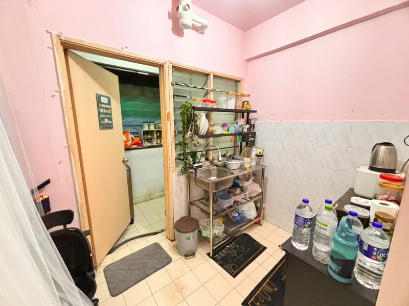 Apartment for Sale at Casa Ria Apartment - Evelyn Khoo - Kitchen - PropertyGuru.com.my