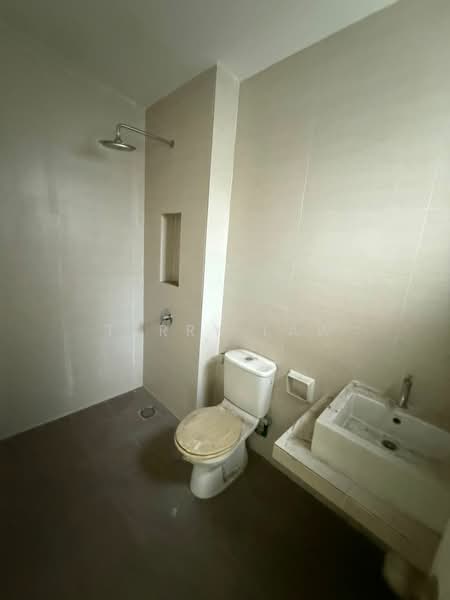 Kondominium untuk Dijual di 1 Sentul - Terry Law - Bathroom - PropertyGuru.com.my