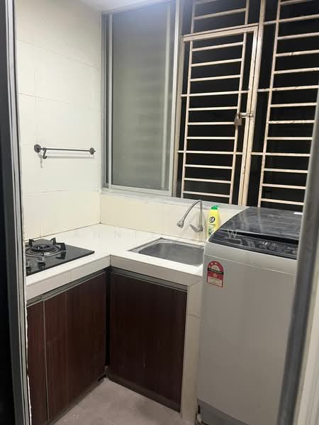 Service Residence for Sale at Diamond Regency - Annie How - Kitchen - PropertyGuru.com.my