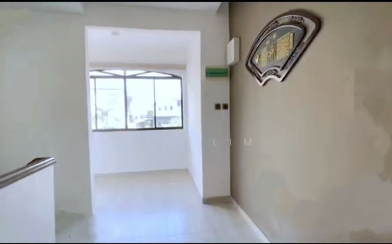 Semi-Detached House for Sale in Taman Molek (Johor Bahru) - Karl Lim - Interior - PropertyGuru.com.my
