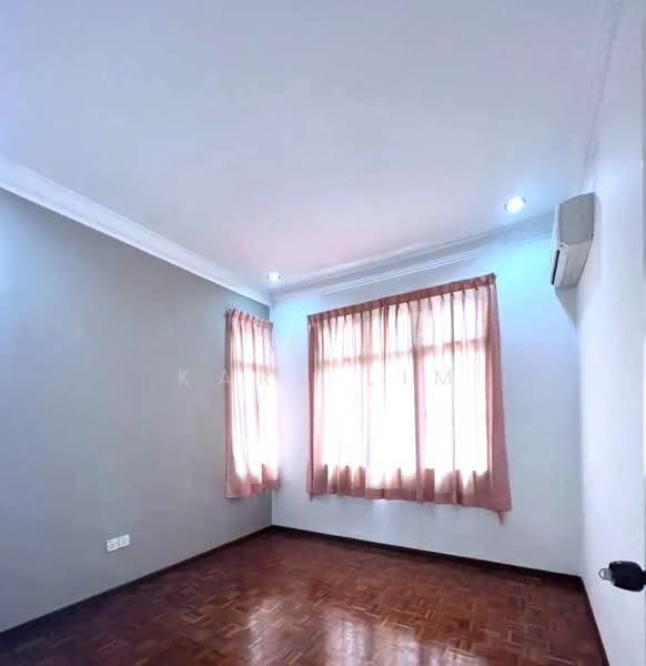Semi-Detached House for Sale in Taman Molek (Johor Bahru) - Karl Lim - Interior - PropertyGuru.com.my