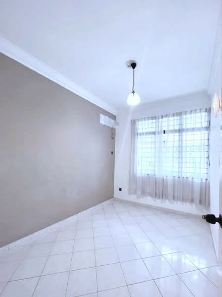 Semi-Detached House for Sale in Taman Molek (Johor Bahru) - Karl Lim - Interior - PropertyGuru.com.my