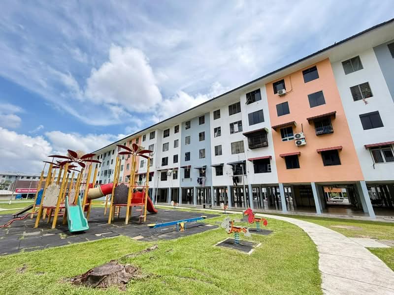 Rumah Flat untuk Dijual di Sri Lanang - Paggie Tee - Exterior - PropertyGuru.com.my