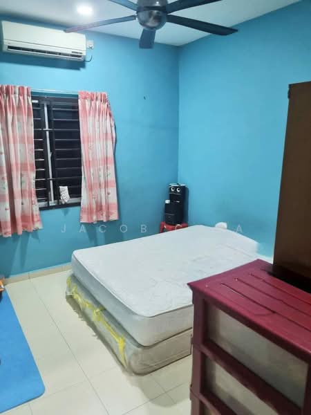 2-storey Terraced House for Sale in Taman Sri Putri (Skudai) - Jacob Chua - Bedroom - PropertyGuru.com.my