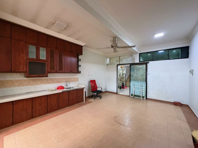 2-storey Terraced House for Sale in Taman Desa Green (Jelutong) - Qyan Goh - Kitchen - PropertyGuru.com.my