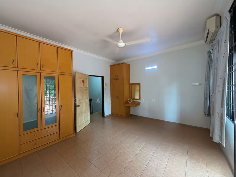 Rumah Teres 2 Tingkat untuk Dijual di Taman Desa Green (Jelutong) - Qyan Goh - Bedroom - PropertyGuru.com.my