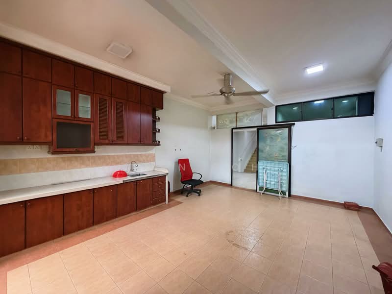 Rumah Teres 2 Tingkat untuk Dijual di Taman Desa Green (Jelutong) - Qyan Goh - Kitchen - PropertyGuru.com.my