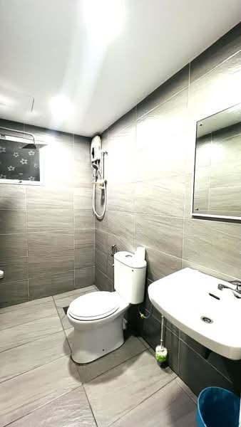 Kondominium untuk Disewa di Angkasa Impian 1 - David Lao - Bathroom - PropertyGuru.com.my