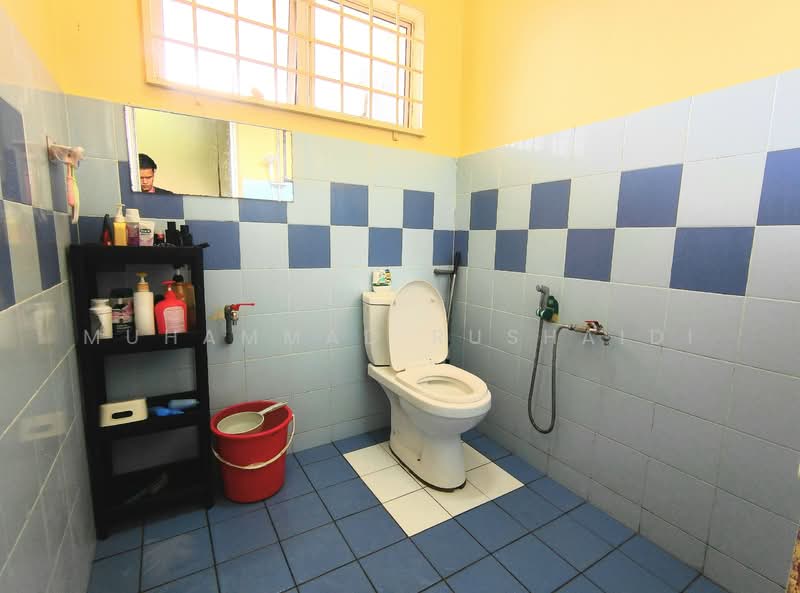 1-storey Terraced House for Sale in Bandar Tasik Kesuma (Beranang) - Muhammad Rushaidi - Bathroom - PropertyGuru.com.my