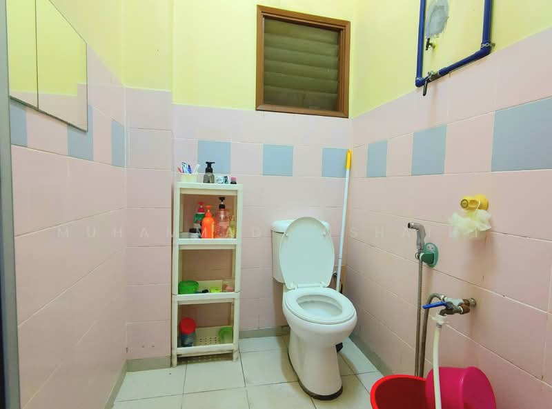 1-storey Terraced House for Sale in Bandar Tasik Kesuma (Beranang) - Muhammad Rushaidi - Bathroom - PropertyGuru.com.my