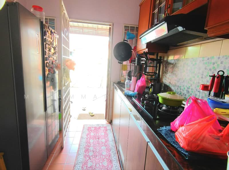 1-storey Terraced House for Sale in Bandar Tasik Kesuma (Beranang) - Muhammad Rushaidi - Kitchen - PropertyGuru.com.my