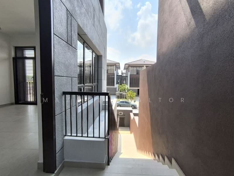 Terraced House for Rent in Cyberjaya (Selangor) - Maznee Realtor - Exterior - PropertyGuru.com.my