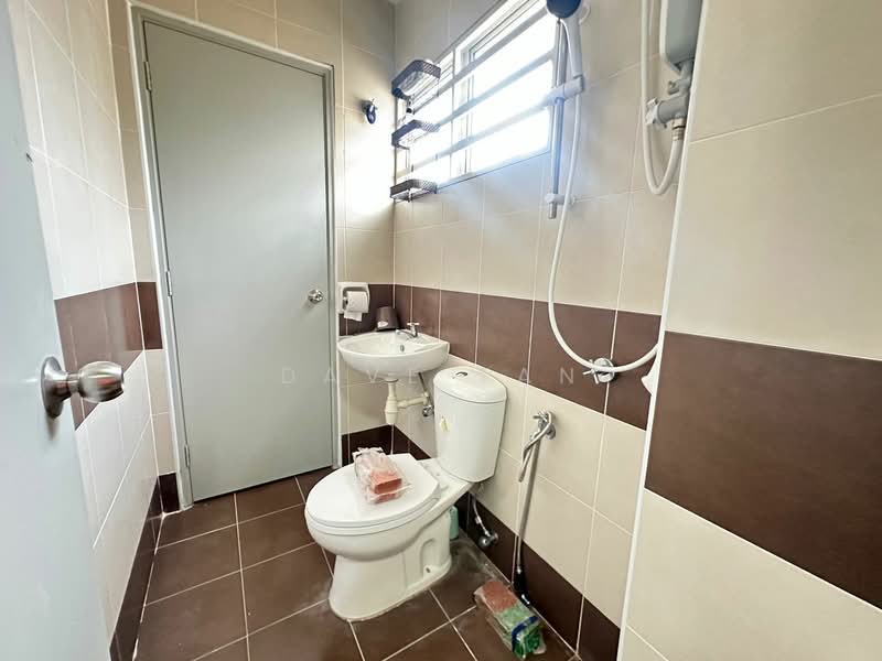 Terraced House for Sale in Rawang (Selangor) - Dave Tan - Bathroom - PropertyGuru.com.my