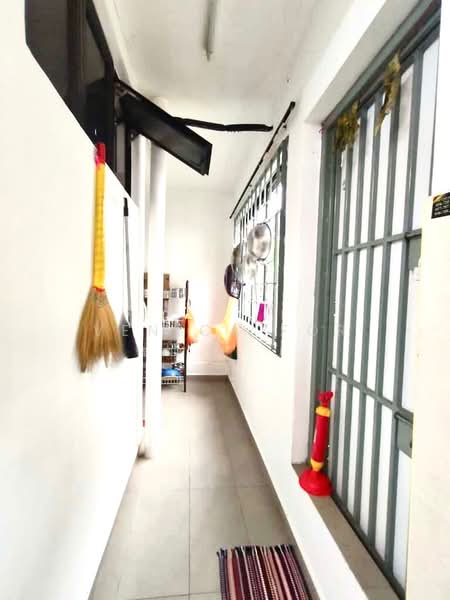 Rumah Teres 2 Tingkat untuk Dijual di Taman Daya (Kepong) - Venica For - Corridor - PropertyGuru.com.my