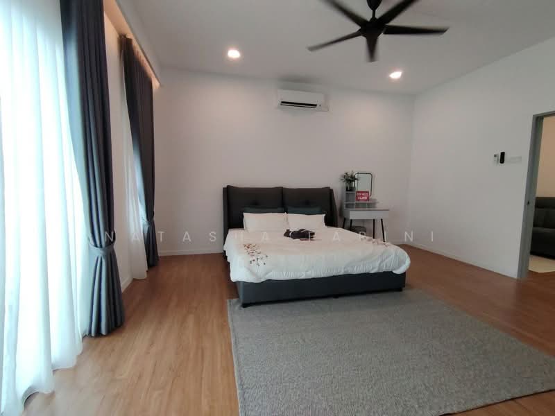 2-storey Terraced House for Sale in Telok Panglima Garang (Selangor) - Natasha Farini - Bedroom - PropertyGuru.com.my