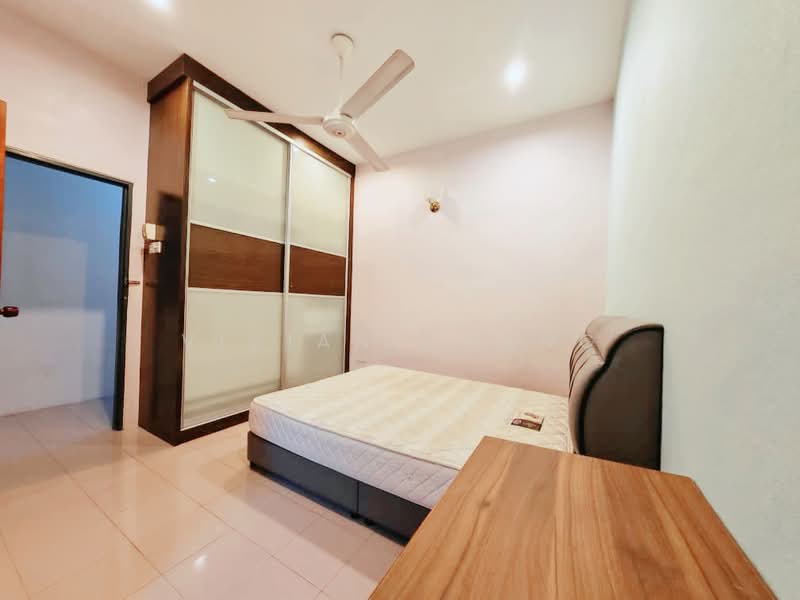 2.5-storey Terraced House for Sale in Sungai Ara (Penang) - Vivian Chang - PropertyGuru.com.my