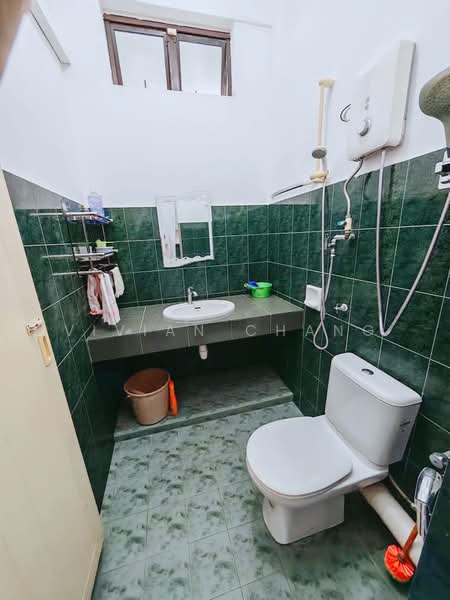 2.5-storey Terraced House for Sale in Sungai Ara (Penang) - Vivian Chang - PropertyGuru.com.my