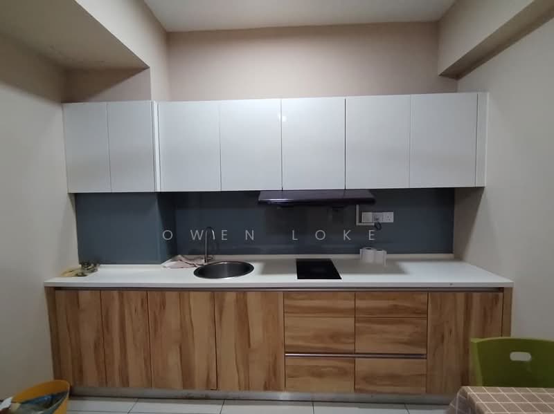 Servis Apartment untuk Disewa di Avenue D'Vogue - Owen Loke - Kitchen - PropertyGuru.com.my