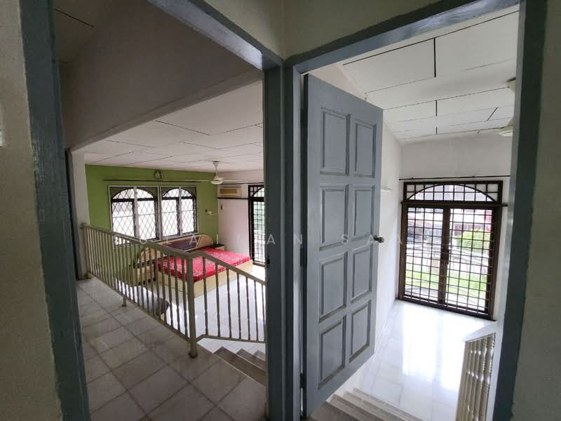 Bungalow for Sale in Taman Lake View (Taiping) - Sulaiman Saad - Bedroom - PropertyGuru.com.my