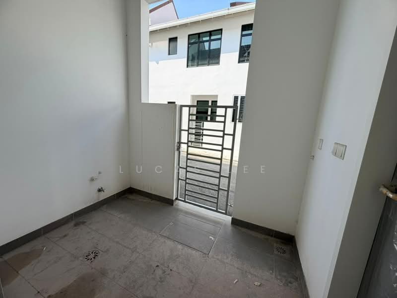 2-storey Terraced House for Sale in Johor Bahru (Johor) - Lucas Lee - Exterior - PropertyGuru.com.my
