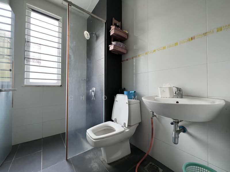 Bungalow for Sale in Bandar Mahkota Cheras (Cheras) - ChaoLim . - Bathroom - PropertyGuru.com.my