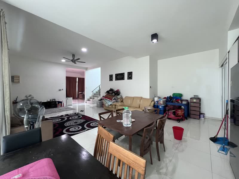Bungalow for Sale in Bandar Mahkota Cheras (Cheras) - ChaoLim . - Living Room - PropertyGuru.com.my