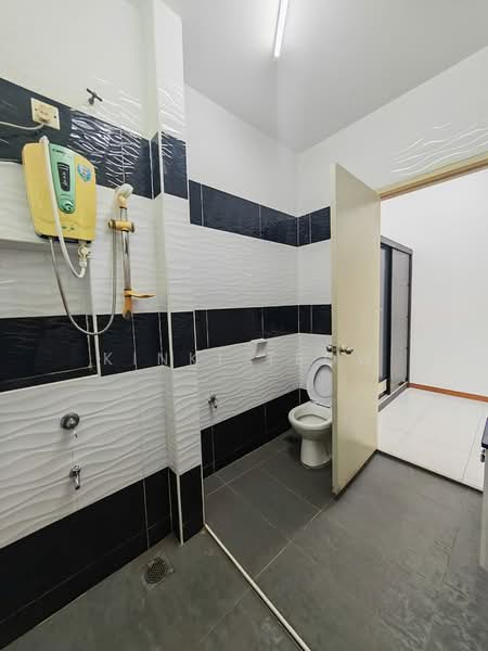 Cluster House for Rent in Horizon Hills (Iskandar Puteri (Nusajaya)) - Kinki Teow - Bathroom - PropertyGuru.com.my