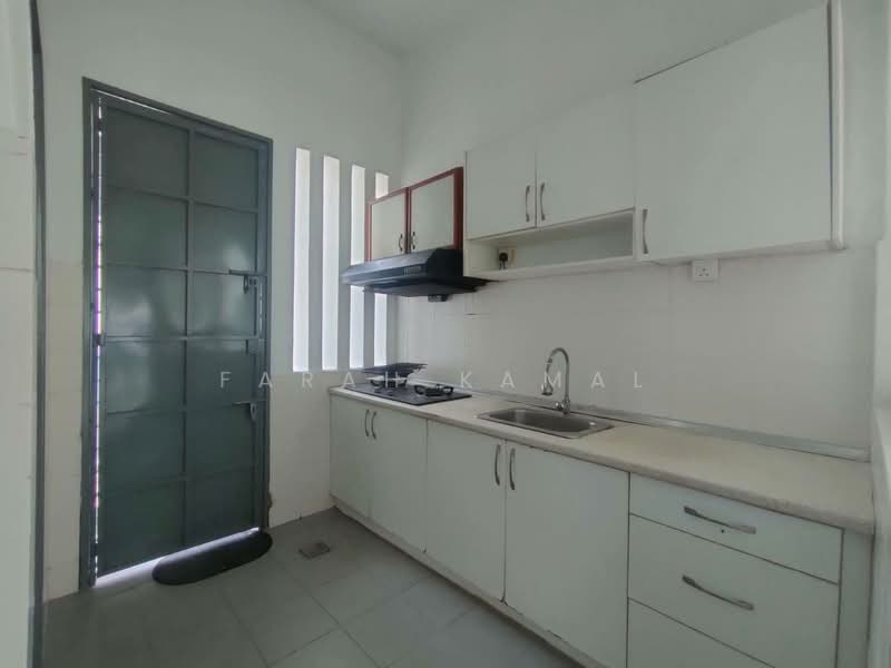 Rumah Teres 2 Tingkat untuk Dijual di Taman Sierra Ukay (Ulu Kelang) - Farah Kamal - Kitchen - PropertyGuru.com.my