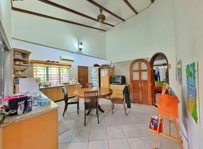 Rumah Teres 1.5 Tingkat untuk Dijual di Taman Tun Dr Ismail (Kuala Lumpur) - Hazwan Hilmi - Kitchen - PropertyGuru.com.my