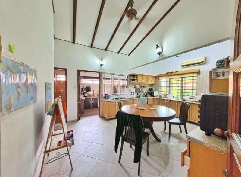 Rumah Teres 1.5 Tingkat untuk Dijual di Taman Tun Dr Ismail (Kuala Lumpur) - Hazwan Hilmi - Kitchen - PropertyGuru.com.my