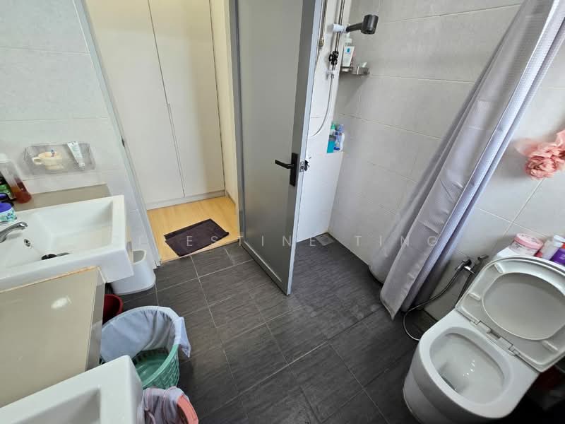 Townhouse for Sale in Taman Akasia (Semenyih) - Celestine Ting - Bathroom - PropertyGuru.com.my
