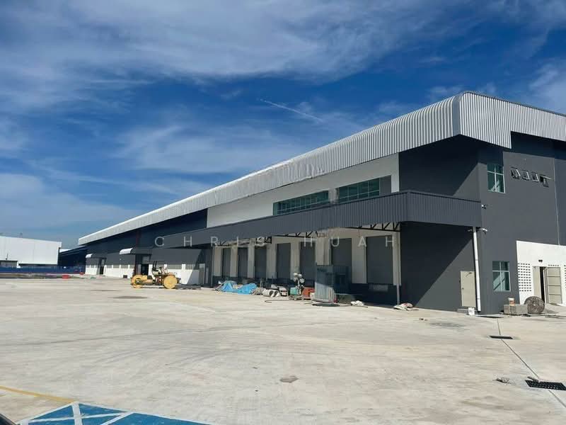 Detached Factory for Sale in Kawasan Perindustrian Batu Kawan (Simpang Ampat) - Chris Huah - Exterior - PropertyGuru.com.my