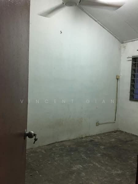 Rumah Teres 2 Tingkat untuk Dijual di Taman Desa Cemerlang (Ulu Tiram) - Vincent Gian - Interior - PropertyGuru.com.my
