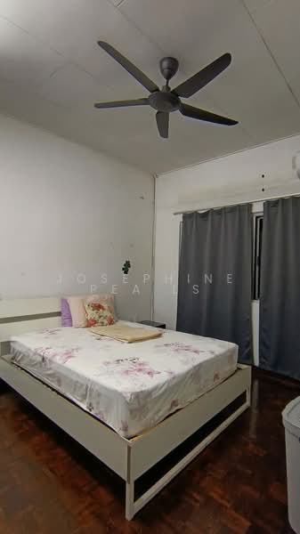 Pangsapuri untuk Dijual di Subang Perdana Goodyear Court 10 - Josephine Pea LS - Bedroom - PropertyGuru.com.my