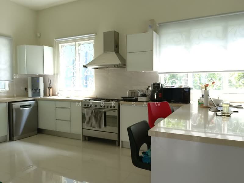 Bungalow for Sale in Batu Ferringhi (Penang) - Mark Saw - Kitchen - PropertyGuru.com.my