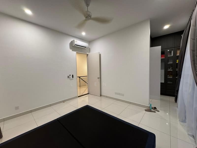 Rumah Teres untuk Dijual di Johor Bahru (Johor) - Lifen . - Bedroom - PropertyGuru.com.my