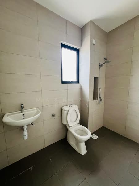 2-storey Terraced House for Sale in Hulu Langat (Selangor) - Masnizah Arifin - Bathroom - PropertyGuru.com.my