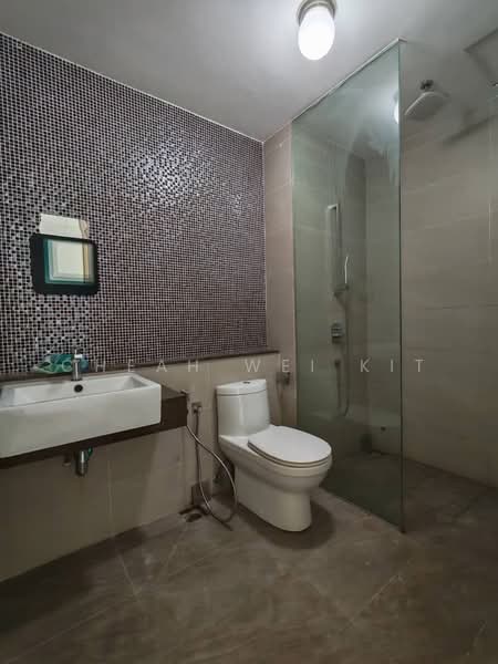 Service Residence for Sale at Nova Saujana - Cheah Wei Kit - Bathroom - PropertyGuru.com.my