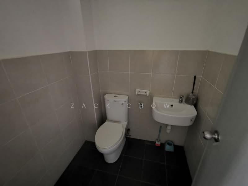 2-storey Terraced House for Sale in Taman Bestari Perdana (Pasir Gudang) - Zack Chow - Bathroom - PropertyGuru.com.my
