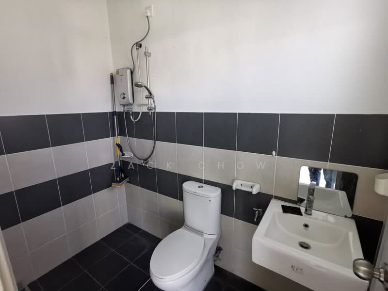 2-storey Terraced House for Sale in Taman Bestari Perdana (Pasir Gudang) - Zack Chow - Bathroom - PropertyGuru.com.my